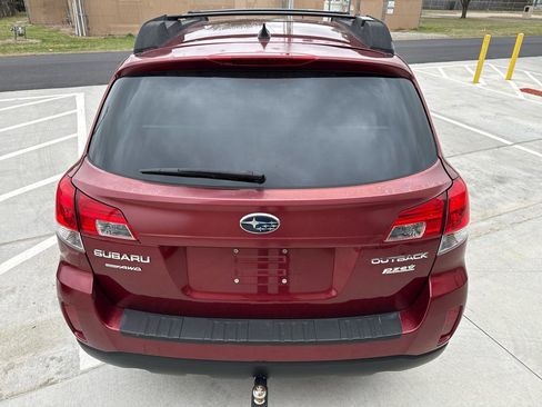 Used 2013 Subaru Outback 2.5i Limited w/ Moonroof Pkg image 13