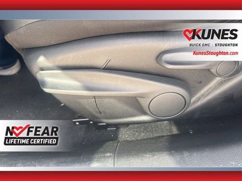 Used 2025 Jeep Compass Trailhawk image 29