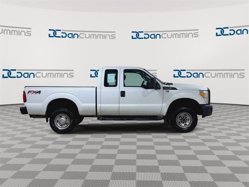 Used 2015 Ford F250 XL w/ FX4 Off-Road Package image 9