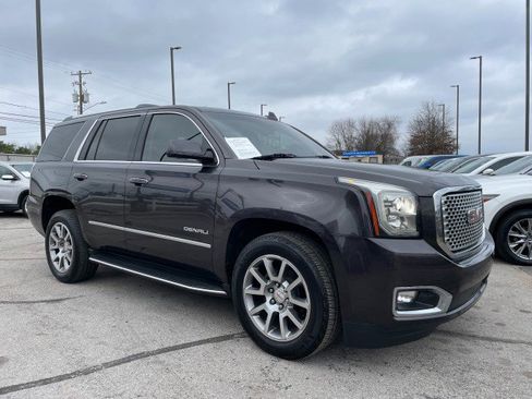 Used 2017 GMC Yukon Denali w/ Open Road Package image 7