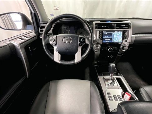 Used 2024 Toyota 4Runner SR5 Premium AWD/4WD image 17