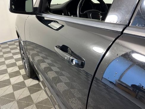 Used 2023 Dodge Durango GT image 13