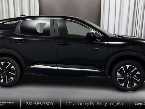 New 2026 Nissan Kicks SV w/ Cold Weather Package image 4