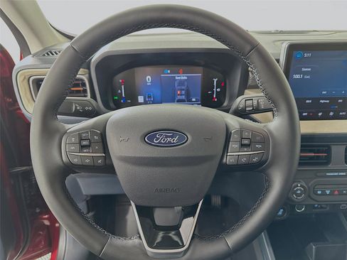 New 2026 Ford Maverick Lariat image 12