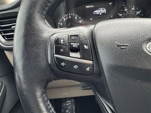 Used 2020 Ford Escape SEL image 8