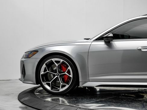 Used 2025 Audi RS 6 performance image 6