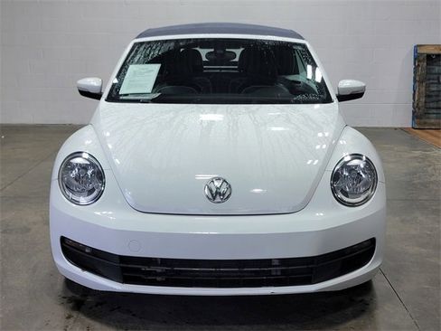 Used 2016 Volkswagen Beetle 1.8T Denim image 3