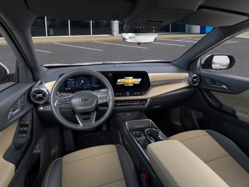 New 2026 Chevrolet Equinox ACTIV w/ Convenience Package III image 15