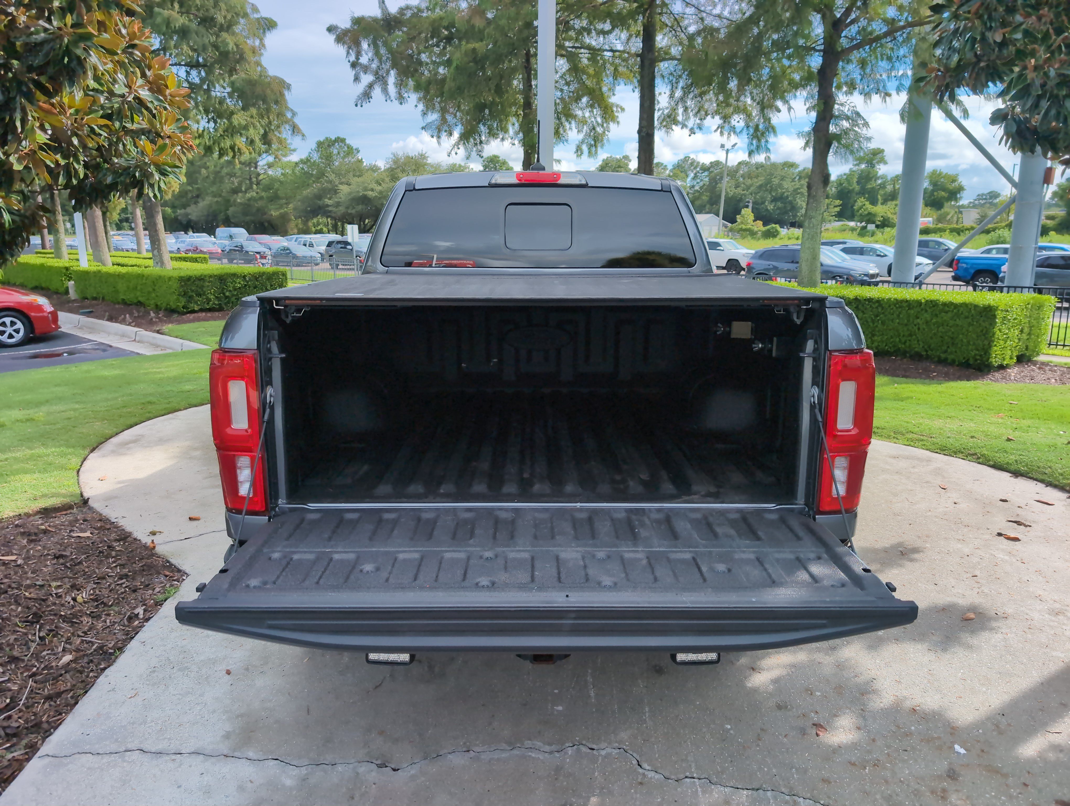 Used 2022 Ford Ranger Lariat w/ Tremor Off-Road Package AWD/4WD image 31