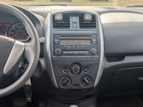 Used 2015 Nissan Versa Note S Plus image 17