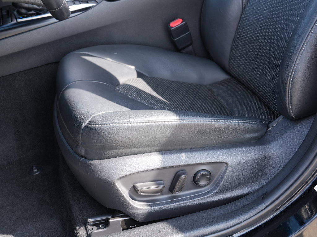 Used 2019 Toyota Camry XSE FWD image 20