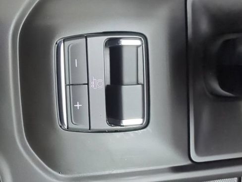 Used 2026 GMC Sierra 1500 Denali Ultimate AWD/4WD image 16