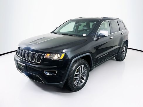 Used 2017 Jeep Grand Cherokee Limited image 3