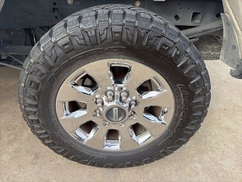 Used 2019 Ford F250 Lariat w/ Lariat Ultimate Package image 7