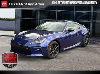 Used 2025 Toyota GR86 Premium w/ ALL Weather Mat Package (TMS) RWD video 1