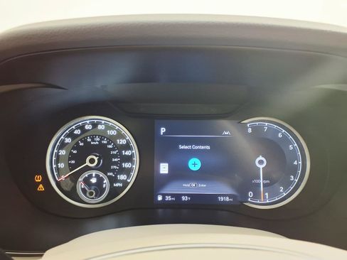 Certified 2026 Genesis G70 2.5T Prestige RWD image 25