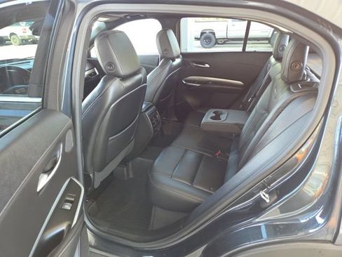 Used 2021 Cadillac XT4 Premium Luxury w/ Sun And Sound Package AWD/4WD image 29