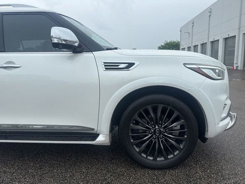 Used 2024 INFINITI QX80 Sensory w/ Cargo Package AWD/4WD image 14