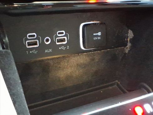 Used 2021 Jeep Grand Cherokee L Limited w/ MOPAR Finishing Package image 26