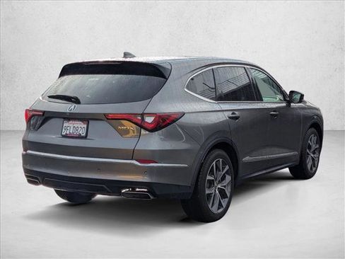 Certified 2023 Acura MDX FWD w/ Technology Package image 5