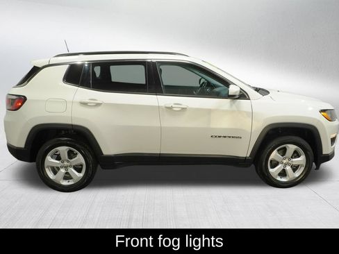 Used 2020 Jeep Compass Latitude w/ Cold Weather Group AWD/4WD image 5