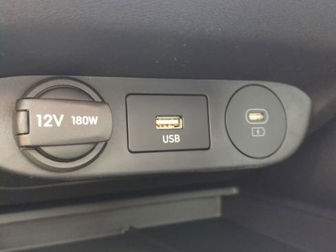 New 2026 Hyundai Elantra Sport image 23