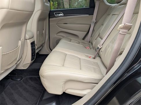 Used 2015 Jeep Grand Cherokee Limited image 27