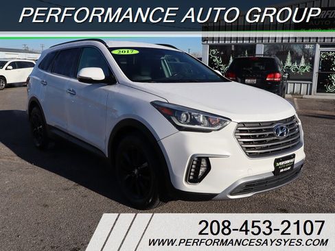 Used 2017 Hyundai Santa Fe Limited image 15