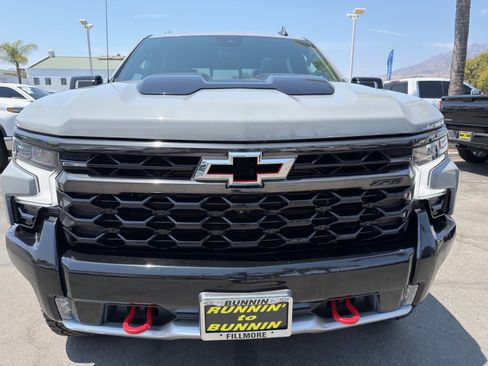 Used 2024 Chevrolet Silverado 1500 ZR2 w/ Technology Package AWD/4WD image 57