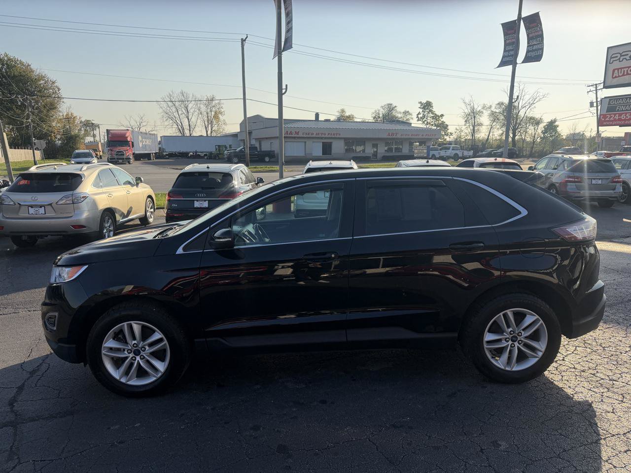 Used 2017 Ford Edge SEL w/ Equipment Group 201A AWD/4WD image 4