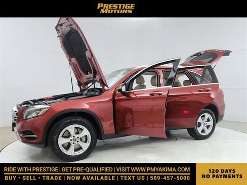 Used 2018 Mercedes-Benz GLC 300 4MATIC image 10