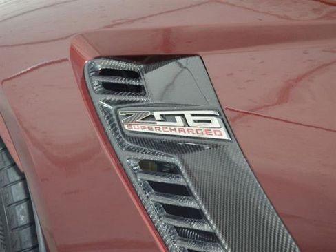 Used 2016 Chevrolet Corvette Z06 w/ 2LZ Preferred Equipment Group image 9