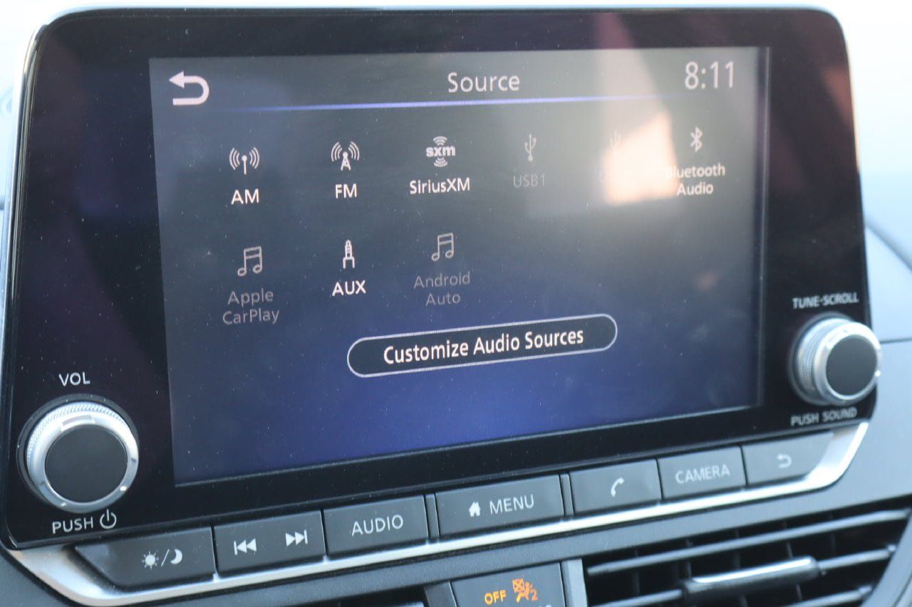 Used 2025 Nissan Altima 2.5 SV FWD image 8