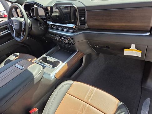 Certified 2026 Chevrolet Silverado 3500 High Country w/ High Country Premium Package image 16