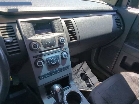 Used 2015 Ford Flex SE FWD image 17