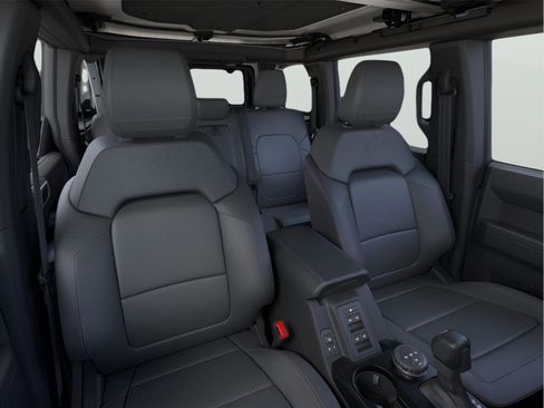 New 2026 Ford Bronco Outer Banks image 10