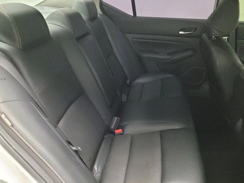 Used 2020 Nissan Altima 2.5 SR FWD image 19