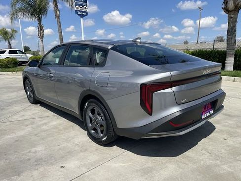 Used 2025 Kia K4 FWD image 6