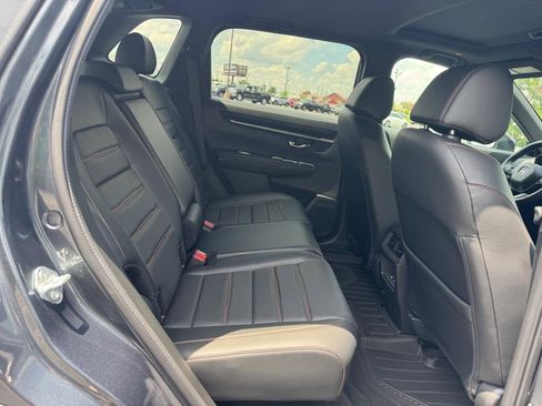Used 2025 Honda CR-V Sport-L image 11