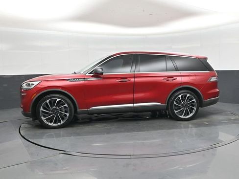 Used 2020 Lincoln Aviator Reserve w/ Equipment Group 202A image 7