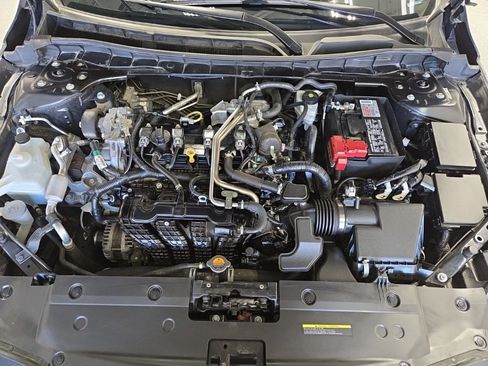 Used 2022 Nissan Altima 2.5 SV image 34