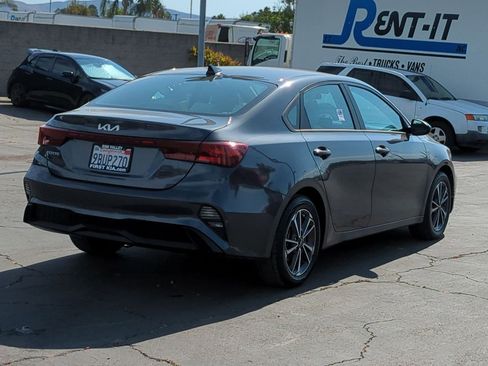 Used 2022 Kia Forte LXS image 6