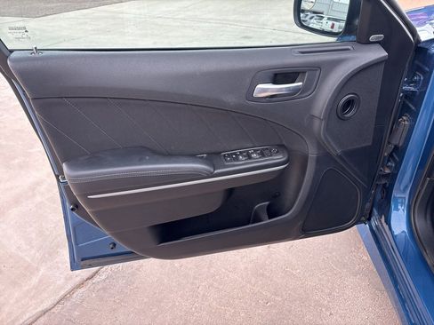 Used 2022 Dodge Charger R/T image 13
