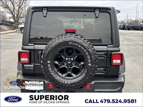 Used 2023 Jeep Wrangler Unlimited image 5