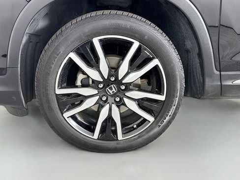 Used 2019 Honda Pilot Touring image 31