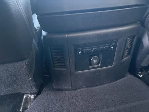 Used 2017 RAM 2500 Laramie w/ Protection Group image 24