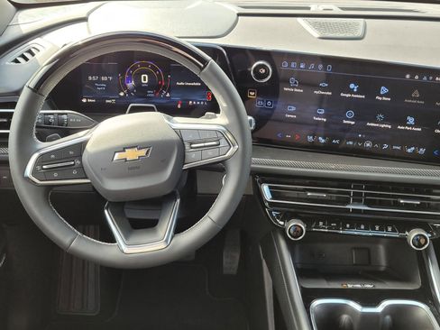 New 2026 Chevrolet Traverse High Country AWD/4WD image 12