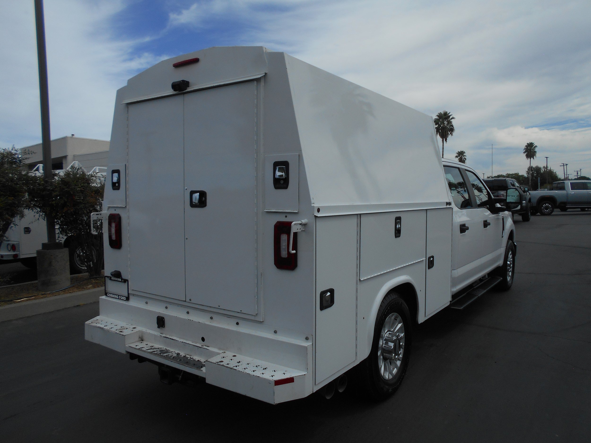 Used 2020 Ford F350 XL w/ STX Appearance Package RWD image 3