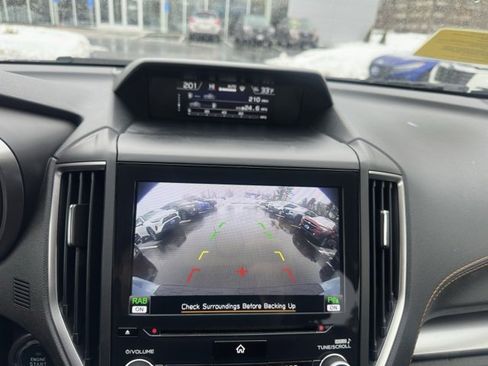 Used 2023 Subaru Crosstrek 2.5i Limited w/ Moonroof Package image 10