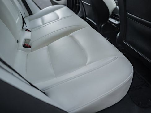 Used 2019 Tesla Model 3 Long Range image 27